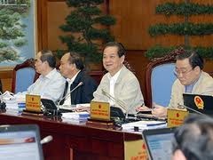 Cabinet members discuss law-making work  - ảnh 1